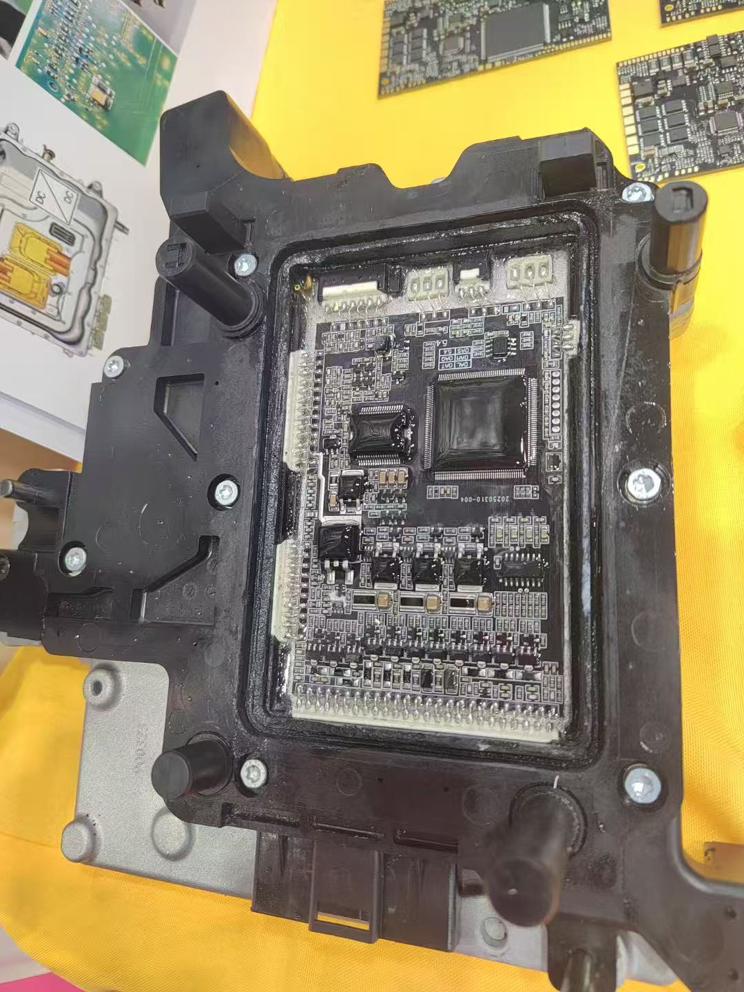 0AM DQ200 Reparación de la Tra - Electronics Repairs reseña y precio